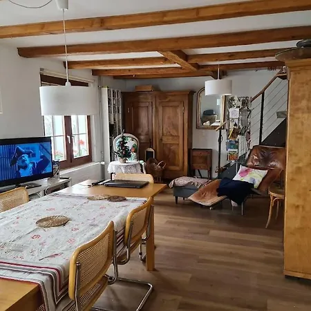 Prázdninový dům Maison De Charme Entre Et Campagne La Neuveville